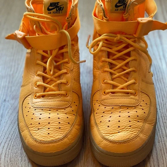Nike SF Air Force 1 Mid OBJ